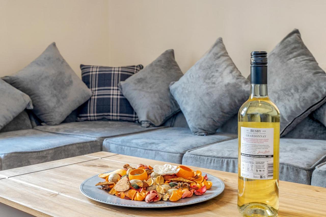 Edinburgh City Centre Jasmine Apartment -Sleeps 7 외부 사진