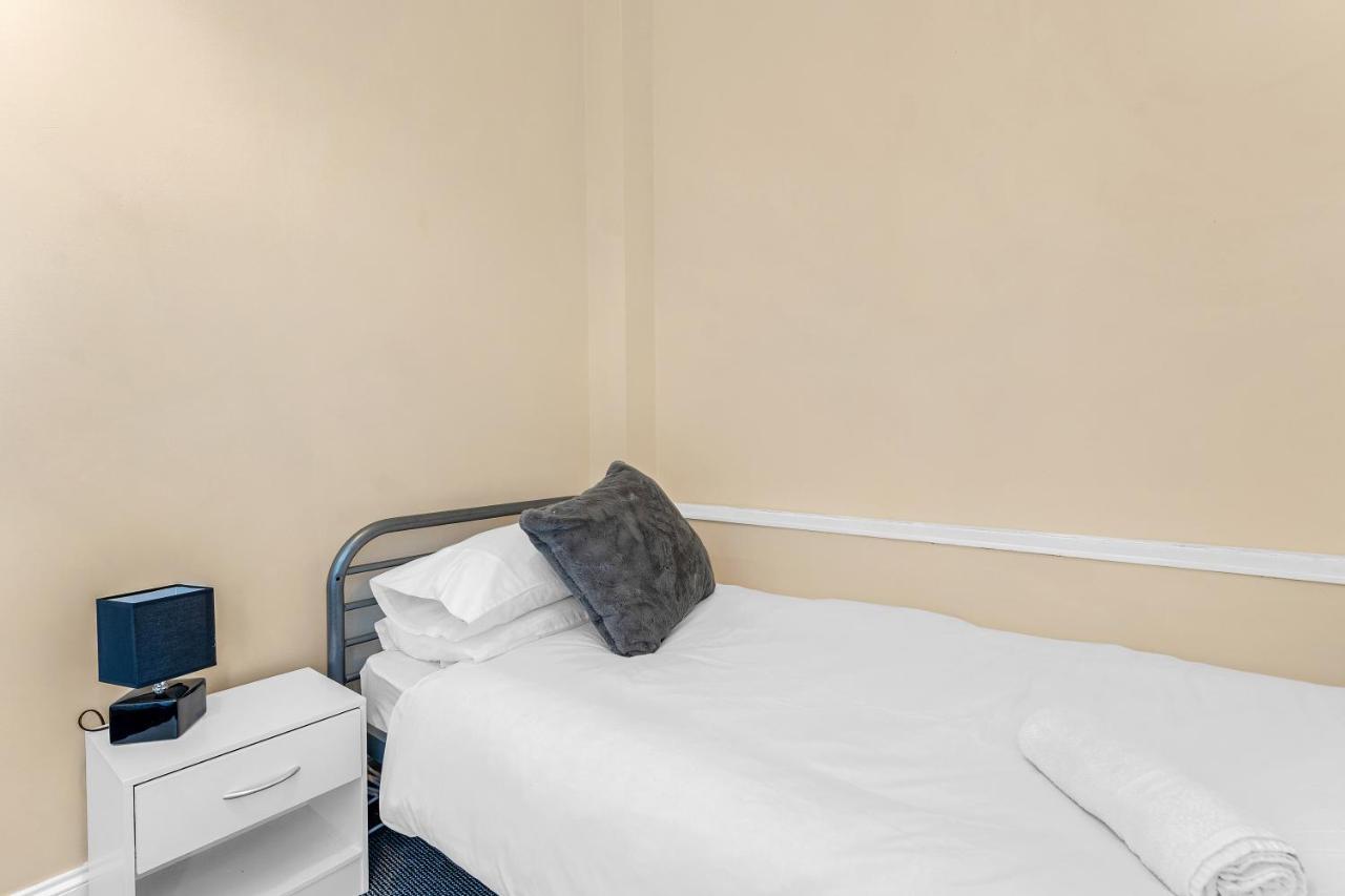 Edinburgh City Centre Jasmine Apartment -Sleeps 7 외부 사진